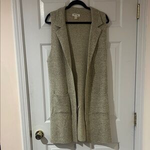 Monteau Sleeveless Sweater